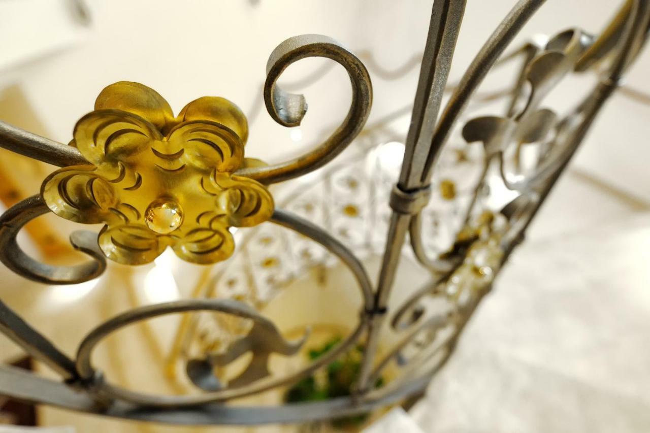 Boutique Hotel Diana Madonna Kültér fotó